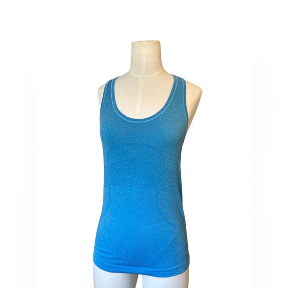 Lululemon Run: Swiftly Tech Racerback *
Beach Blanket Blue sz 6 - Picture 3 of 7